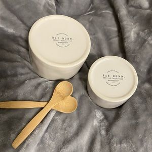 Rae Dunn Artisan Collection Salsa/Guac Bowls w/2 wooden spoons/Color Ivory